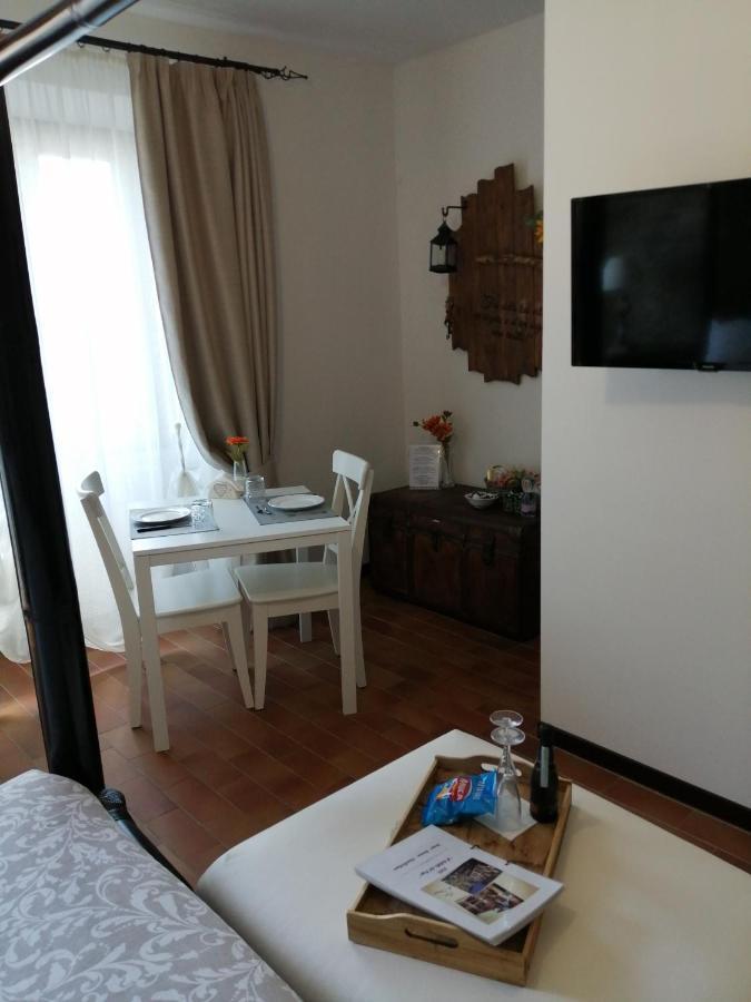 B&B Il Folletto Del Lago 斯特雷萨 外观 照片